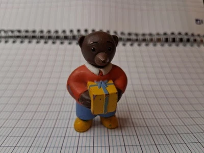 Jouet - Figurines PVC Petit Ours Brun -le cadeau jaune.  BE - Photo 1/2