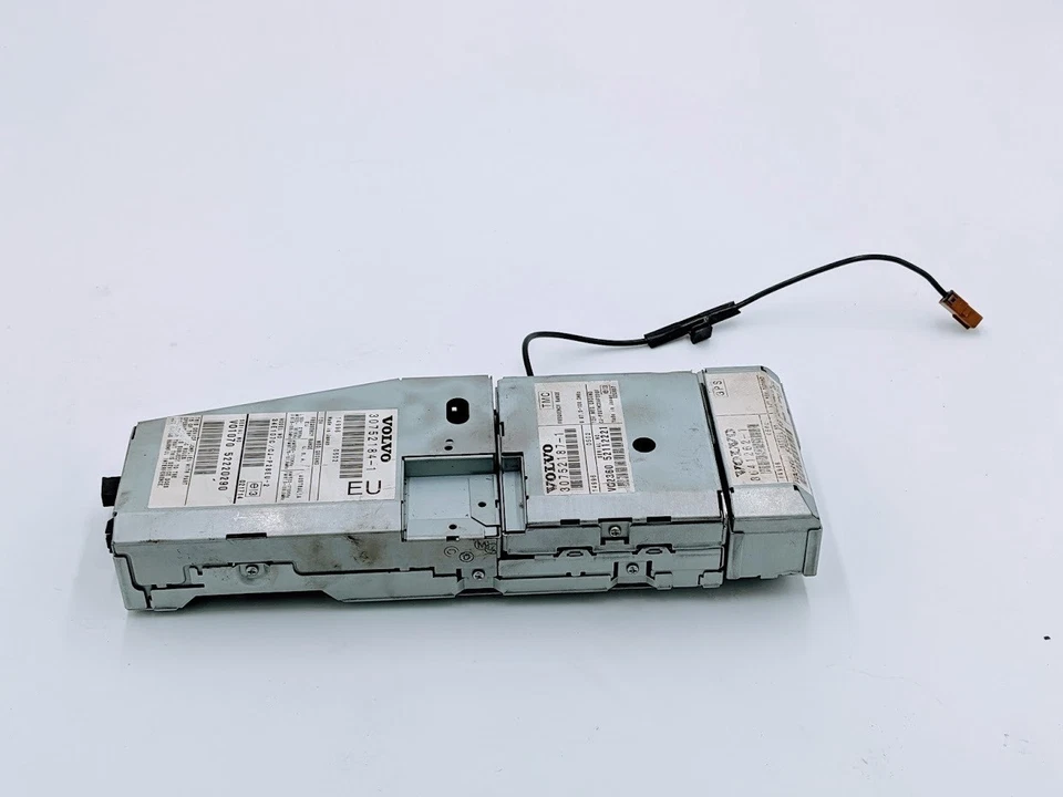 VOLVO XC90 ECU MODULE 307521871 80412621 307521841 - Image 1 of 1