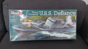 Modellino kit Revell Patrol Gunboat U.S.S Defiance 1:131 - Foto 1 di 2