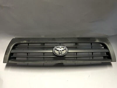 1996 1997 1998 Toyota 4Runner grade dianteira com emblema 53100-35510 original do fabricante - Imagem 1 de 4