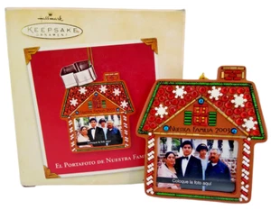 2003 Hallmark Photo Holder Ornament El Portafoto de Nuestra Familia Our Family  - Picture 1 of 5
