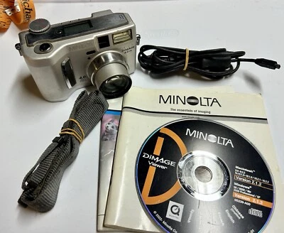Minolta DIMAGE S414 4.0 MP 4x Optical Zoom Digital Camera Vintage - Image 1 of 3