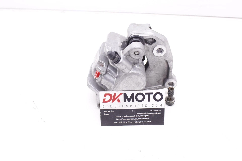 Pinça de freio dianteira direita 07 Honda Shadow Spirit 1100 fabricante de equipamento original R9.BX17 - Imagem 1 de 4