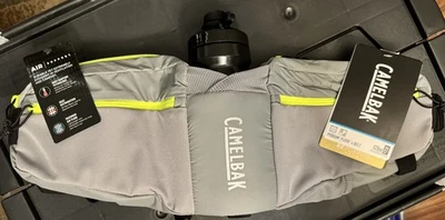 Cinturón gris Camelbak Podium Flow 4 ciclismo senderismo correr caminar 620 ml/21 oz nuevo con etiquetas Foto 1 de 4