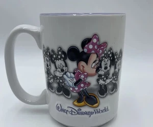Walt Disney World Parks Minnie Mouse tazza caffè lavanda 3D rialzata in rilievo 16 oz - Foto 1 di 12