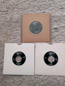 THUNDERCLAP NEWMAN  3  7" SINGLES - SOMETHING IN THE AIR , WILD COUNTRY  - Imagen 1 de 4