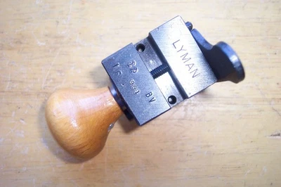 LYMAN/IDEAL 20 GAUGE HOLLOW BASE 350 GRAIN SABOT SLUG MOLD - Image 1 of 4