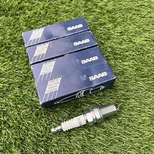 NOS Genuine SAAB Classic 900 9000 85-91MY B202L B212L Spark Plugs x4 9116385 - Picture 1 of 6