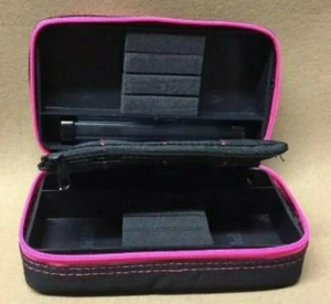 Casemaster Plazma Pro Dart Hülle schwarz mit rosa Rand und Handy mit kostenlosem Versand - Bild 1 von 6