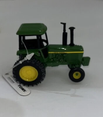 New Ertl John Deere 46029 Toy Farm Tractor 1/64 Scale Diecast - Image 1 of 4
