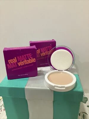 2 Avon Real Matte Pressed Powder Light/clair - Image 1 of 2