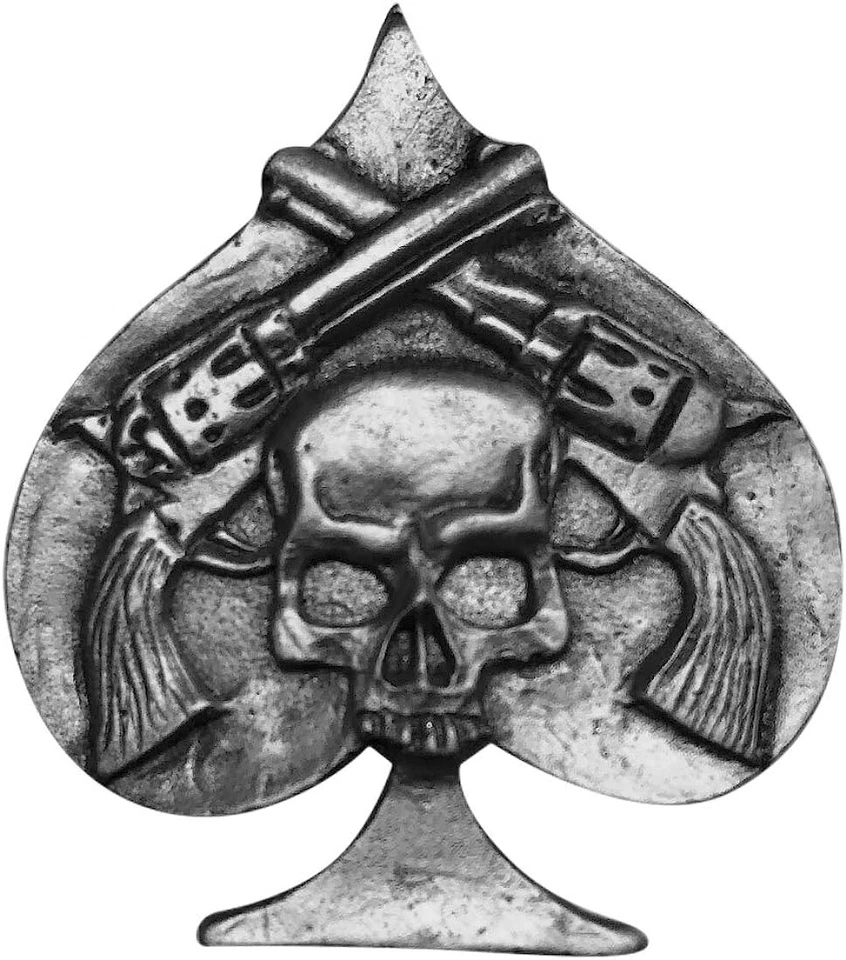 Calavera Pistola Pala Hombre Muerto Mc Chaqueta Chaleco Sombrero Motociclista PIN Foto 1 de 1