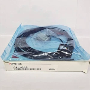 Keyence CZ-H35S CZH35S Digital color discrimination sensor head reflective type - Picture 1 of 1