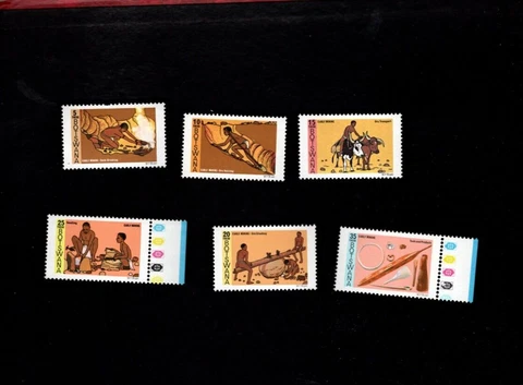 Botswana sc#247-52 (1980) Complete MNH + Nice lot Cover