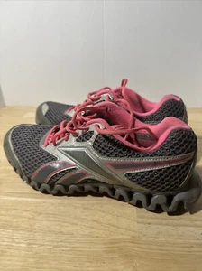 Scarpe da corsa Reebok ZigNano grigio rosa/grigio sneakers taglia 10 donna. vestibilità stabile - Foto 1 di 7
