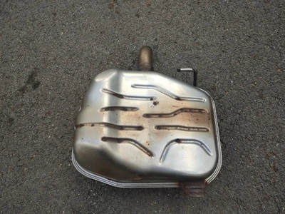 Silenciador de escape Volvo XC70 V70 2008-2016 passageiro traseiro direito AWD OEM 31338369 - Imagem 1 de 4