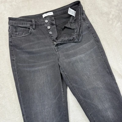 Pantalones de mezclilla FLYING MONKEY para mujer gris con botones tiro alto tobillo dobladillo desgastado Foto 1 de 4