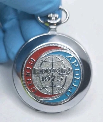 Soyuz Apollo 1975 Inter Cosmos Russian Pocket Watch MOLNIJA Working  - Image 1 of 4