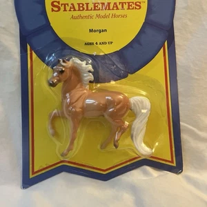 Nuevo Breyer Horse Stablemate #5904 Palomino Prancing Morgan Stallion G2 - Imagen 1 de 6