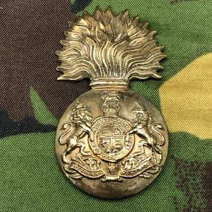 British Army Cap Badge - Royal Scots Fusiliers - Picture 1 of 6