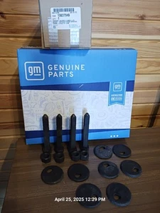 Genuine GM 15637049 Front Upper Control Arm Alignment Cam & Bolt Kit - Picture 1 of 4