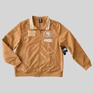 NFL San Francisco 49ers New Era Logo Select Jacke Bronze Tan Herren Medium M LE - Bild 1 von 16