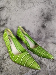 Amanda Smith High heels Green Pointed Toe Retro V Slip On Retro Vibes Pump Shoes - Picture 1 of 23
