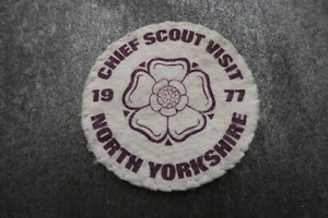 N Yorks 1977 Chief Scout Visit Cloth Patch Badge Boy Scouts Scouting (L9K) - Picture 1 of 2