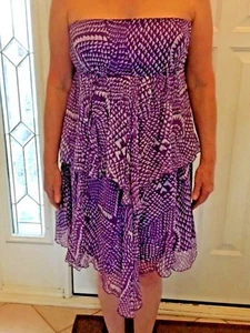 NEU mit Etikett BCBG MAXAZRIA Stufenkleid schulterfrei 100 % Seide Größe L Einzelhandel 308 $ - Bild 1 von 9