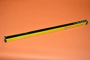 Sick MSLE03-24051A Coded Version Photoelectric Sensor - Picture 1 of 10
