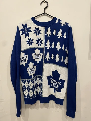 Toronto Maple Leafs Knit Christmas Sweater Size Large NHL Hockey Holidays Cover