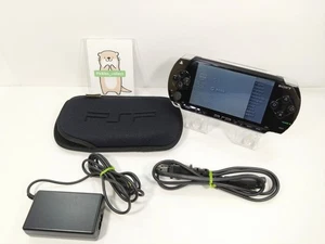 Consola PSP 1000 Negra con Cargador Estuche Blando Probado Sony 0528I - Imagen 1 de 19