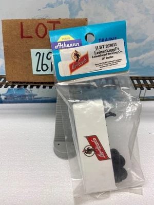 HO ATHEARN ~ “SHOW ME” LEINENKUGEL BREWING CO. LEINENKUGEL 28’ TRAILER ~ NEW - Image 1 of 4