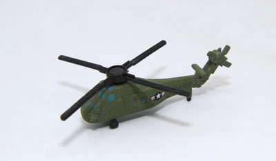 Micro Machines Military UH-34D Sea Horse Helicopter Galoob Green - Image 1 of 2