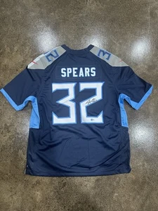 TYJAE SPEARS Signed Tennessee Titans Auto Football Authentic Jersey (Beckett) - Picture 1 of 3