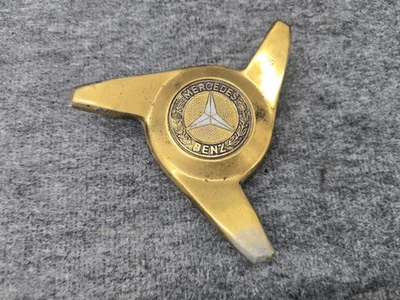 Right Side Wheel Center Hub Cap Cover Mercedes R107 380 Sl 450 Sl 560 Sl oem - Image 1 of 4