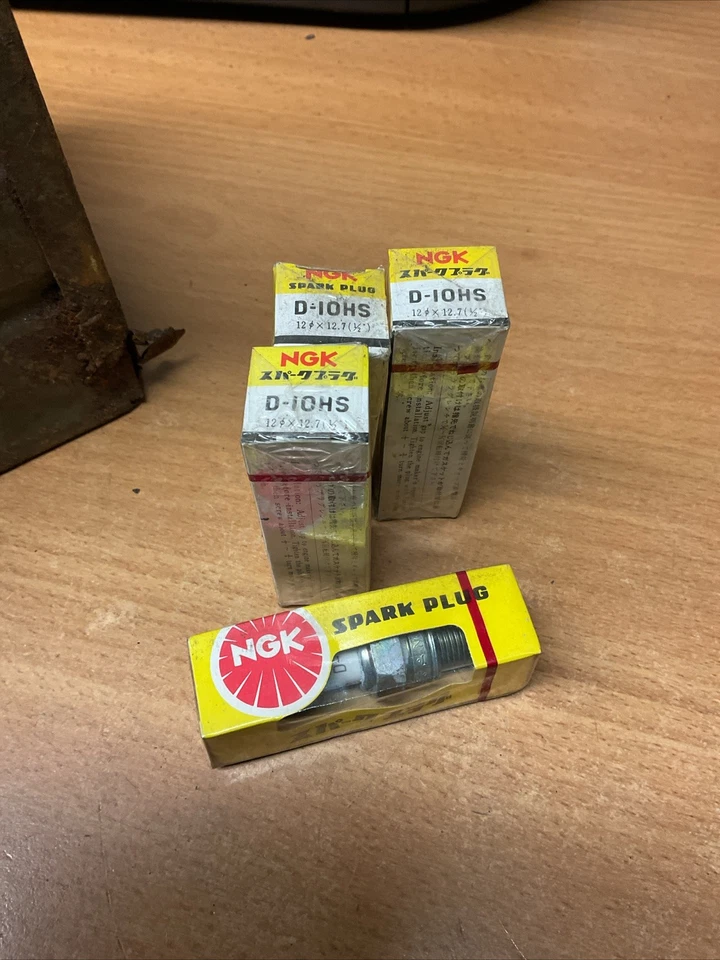 Ngk Spark Plugs D 10 Hs X 4 Nos  - Image 1 of 1
