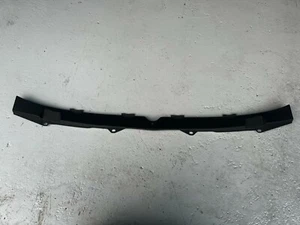 BMW Z4 E85 E86 2003-09 WIND DEFLECTOR TRIM PANEL TRIM 7110231 - Picture 1 of 3
