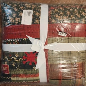 Pottery Barn Holiday Love Patchwork Heirloom KING Quilt NEW - Picture 1 of 4