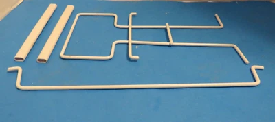 Mini refrigerador Magic Chef HMBR350: 4 piezas barras de estante de puerta (P8192) Foto 1 de 4