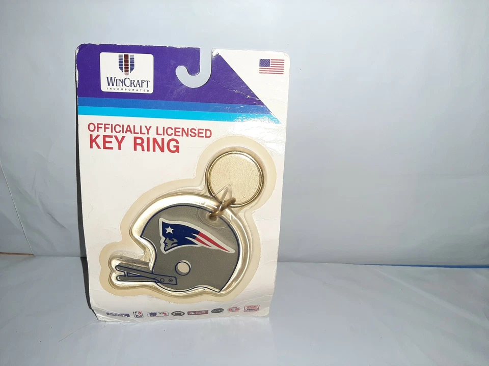 Vtg WinCraft NFL Philadelphia Eagles Football Helmet Plastic Keychain NOS RARE