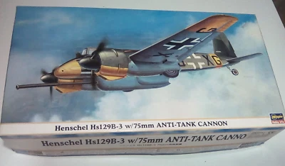 HENSCHEL HS 129 B-3 W/75MM ANTI-TANK CANNON 1:48 HASEGAWA - Immagine 1 di 4