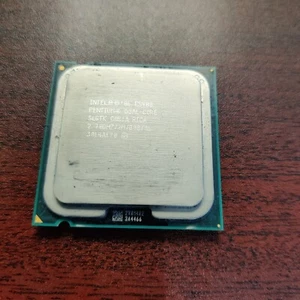 Intel Pentium E5400 2.7GHz Dual-Core Processor (with fan) - Picture 1 of 2