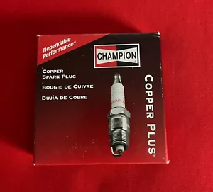 CHAMPION 405 RN14YC COPPER PLUS SPARK PLUGS BRAND NEW IN BOX - Picture 1 of 3