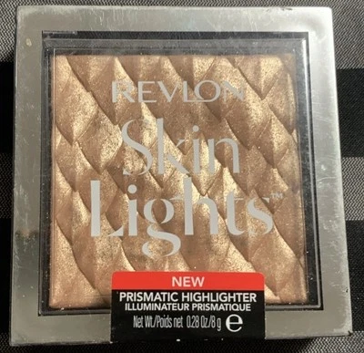 Revlon Skin Lights Prismatic Highlighter Twilight Gleam 202 - Image 1 of 2