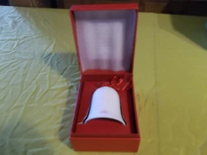 2008 Hallmark PORCELAIN DATED BELL- Bin S - Bild 1 von 3