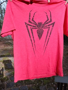 Gap Ultimate Spiderman Men's XL Red Short Sleeve Authentic Collection T Shirt - Picture 1 of 6