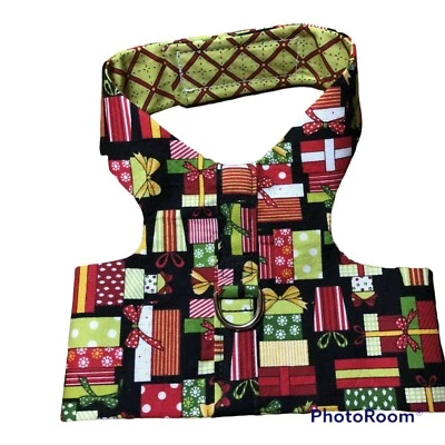 Handmade Dog Harness Vest Christmas Green Presents Bows XS 2593 - Image 1 of 2