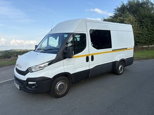 Iveco Daily Mess Van. Camper van MWB 2.3 Diesel 2015 No Vat Low Miles - Picture 1 of 12