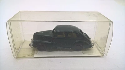 adp 1:87 Opel Kapitän 1938 zweitürig dunkelgrün Handarbeitsmodell in OVP (32) - Bild 1 von 4